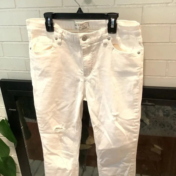 #50 Free People Distressed Jeans Size 29 - Picture 4 of 7